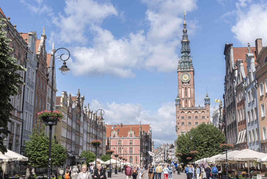 Polonia - Gdansk 015 - calle Dlugi Targ o Mercado Largo.jpg